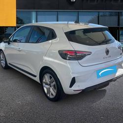 Renault Clio 5 Clio E-Tech full hybrid 145 ch GSR2 Evolution H&eacute;rouville-Saint-Clair