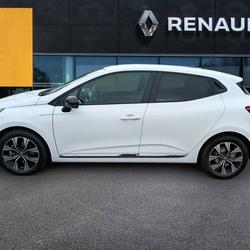 Renault Clio 5 Clio E-Tech full hybrid 145 Evolution H&eacute;rouville-Saint-Clair