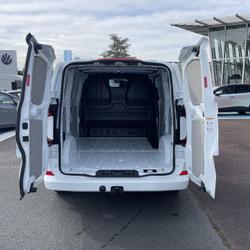 Volkswagen Transporter VAN L1H1 2.0 TDI 150 BVA8 BUSINESS occasion - Lisieux - photo 3/8