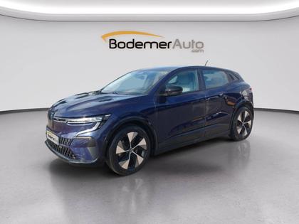 Renault Megane E-Tech - Megane E-Tech EV40 130ch standard charge Equilibre - 26 900 €