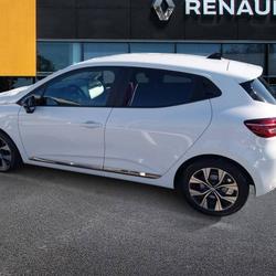 Renault Clio 5 Clio E-Tech hybride 145 Evolution H&eacute;rouville-Saint-Clair