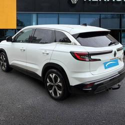 Renault Austral Austral E-Tech hybrid 200 Techno H&eacute;rouville-Saint-Clair