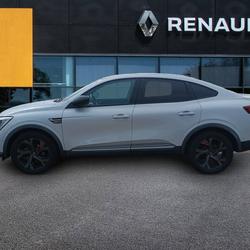Renault Arkana Arkana E-Tech 145 - 21B R.S. Line H&eacute;rouville-Saint-Clair