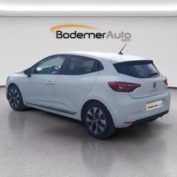 Renault Clio 5 Clio E-Tech full hybrid 145 Evolution H&eacute;rouville-Saint-Clair