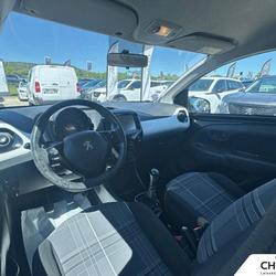 Peugeot 108 108 1.2 PureTech 82ch BVM5 Style Brignoles