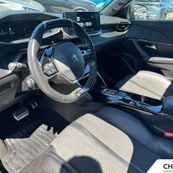 Peugeot e-2008 2008 Electrique 136 ch GT Brignoles