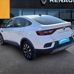 Renault Arkana Arkana E-Tech hybride 145 - 22 Evolution H&eacute;rouville-Saint-Clair