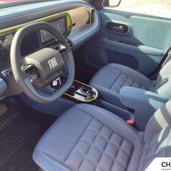 Fiat Grande Panda Grande Panda e 83 ch La Prima Fr&eacute;jus