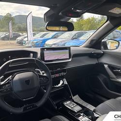 Peugeot 2008 Hybrid 145 ch e-DCS6 GT occasion - Brignoles - photo 2/23