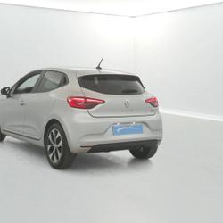Renault Clio 5 Clio E-Tech full hybrid 145 Evolution Concarneau