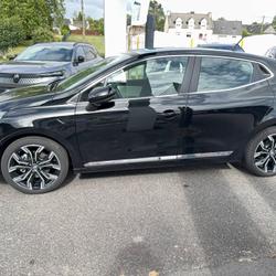 Renault Clio 5 Clio E-Tech 140 - 21N Intens Concarneau