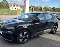 Renault Megane E-Tech Concarneau