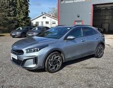 Kia XCee'd Les Achards