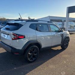 Dacia Duster Duster Hybrid-G 150 4x4 Extreme Plo&euml;rmel