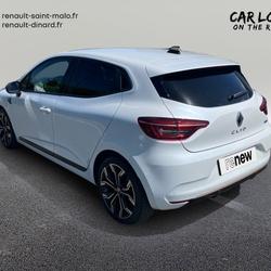 Renault Clio 5 Clio E-Tech 140 - 21N SL Lutecia Saint-Malo