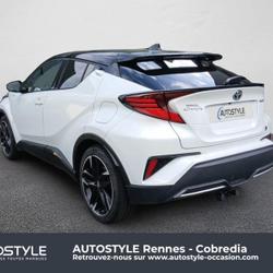 Toyota C-HR 122h GR-Sport 2WD E-CVT MY20 La M&eacute;zi&egrave;re