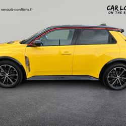 Renault R5 E-Tech Renault 5 E-Tech Electrique 150 ch autonomie confort Iconic cinq Conflans-Sainte-Honorine