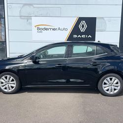 Renault Megane 4 M&eacute;gane IV Berline Blue dCi 115 EDC Business Flers