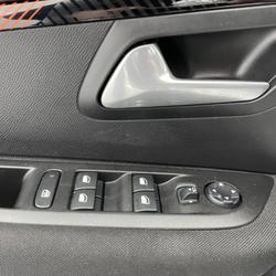 Peugeot 208 208 BlueHDi 100 S&S BVM6 Active Business Saint-Apollinaire