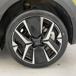 Peugeot 208 208 PureTech 100 S&S BVM6 GT Saint-Apollinaire