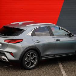 Kia XCee'd 1.4 T-GDI 140 DCT Design AUTOMATIQUE CAMERA CARPLAY Saint-&Eacute;gr&egrave;ve