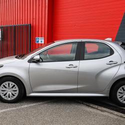 Toyota Yaris Hybrid 116h e-CVT Dynamic Business CAMERA GPS Saint-&Eacute;gr&egrave;ve