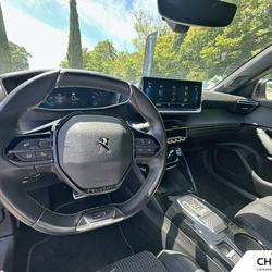 Peugeot e-2008 2008 Electrique 136 ch GT Digne-les-Bains