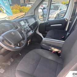 Peugeot Boxer BOXER PDC 435 L4 BLUEHDI 140 S&S BVM6 PREMIUM Gap