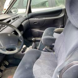 Renault Espace 3 2.2 dCi - 115  Expression Tours