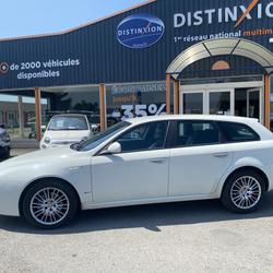 Alfa Romeo 159 Sportwagon 2.0 JTDM - 136  Distinctive Aubigny-sur-N&egrave;re