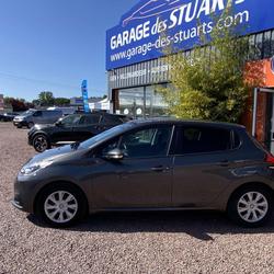 Peugeot 208 1.2i  12V - 82  Active Business Tours