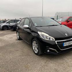 Peugeot 208 1.2i S&S - 82 - SIGNATURE + CARPLAY Saint-Doulchard