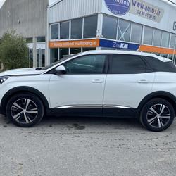 Peugeot 3008 1.2i PT - 130  Allure + Toit ouvrant Pano Saint-Angel