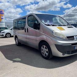 Renault Trafic combi L1H1 2.0 dCi FAP - 90 Authentique + BlueTooth + R&eacute;gulateur + Roue de Secours Saint-Doulchard