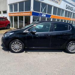 Peugeot 208 1.2i Pure Tech 12V S&S - 110  Allure Aubigny-sur-N&egrave;re