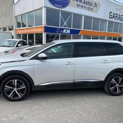 Peugeot 5008 1.5 BlueHDi S&S - 130 + Attelage Amilly