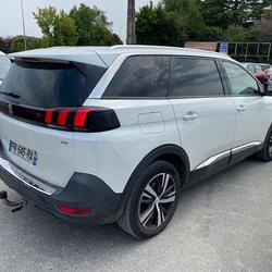 Peugeot 5008 1.5 BlueHDi S&S - 130 + Attelage Amilly
