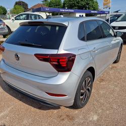 Volkswagen Polo 1.0 TSI - 95  Life Aubigny-sur-N&egrave;re