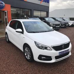 Peugeot 308 II Phase 2 1.2i PT 12V S&S - 110 II Style PHASE 2 occasion - Saint-Angel - photo 2/23