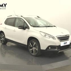 Peugeot 2008 2008 1.2 PureTech 110ch S&S BVM5 Urban Cross Laval