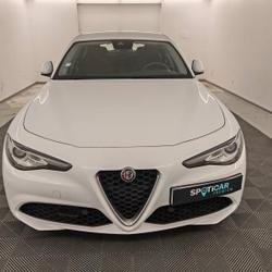 Alfa Romeo Giulia 2.2 JTD 160ch Super AT8 MY22 Aubi&egrave;re