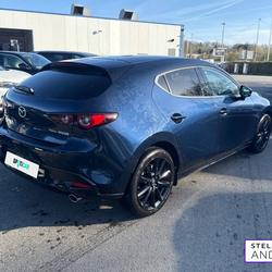 Mazda Mazda3 Mazda3 5 portes 2.5L e-SKYACTIV-G M Hybrid 140 ch BVM6 Homura Cesson-S&eacute;vign&eacute;
