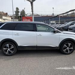 Peugeot 5008 II (2) 1.5 BlueHDi S&S 130 EAT8 GT 7PL / ALCANTARA / ATTELAGE Le Creusot