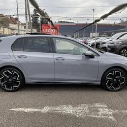 Volkswagen Golf 8 VIII (2) 2.0 TDI 150 R-LINE DSG7 TOIT OUVRANT / CAMERA 360 Le Creusot