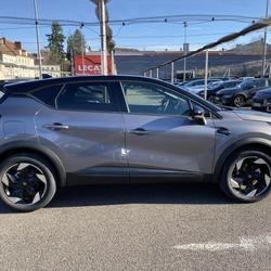 Renault Captur II (2) 1.8 E-TECH FULL HYBRID 160 TECHNO AVEC REGUALTEUR ADAPTATIF Le Creusot