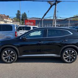 BYD Seal U (2) 1.5 DM-I 218 PHEV BOOST INTERIEUR NOIR ET BRUN Le Creusot