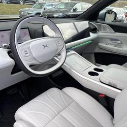 Xpeng G9 575 AWD PERFORMANCE 93,1 KWH CUIR DIAMANT / ATTELAGE / SIEGES MASSANTS / AUDIO DYNAUDIO Le Creusot