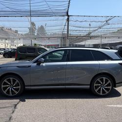 Xpeng G9 575 AWD PERFORMANCE 93.1 KWH CUIR NOIR NAPPA / ATTELAGE / SIEGES MASSANTS / AUDIO DY Le Creusot
