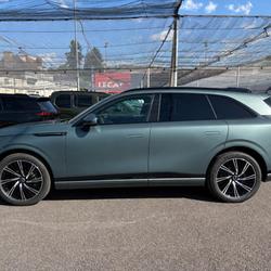 Xpeng G9 575 AWD PERFORMANCE 93.1 KWH CUIR NOIR NAPPA / ATTELAGE / SIEGES MASSANTS / AUDIO DY Le Creusot