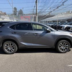 Lexus NX 2.5 300H LUXE 4WD AUTO AVEC ATTELAGE Le Creusot
